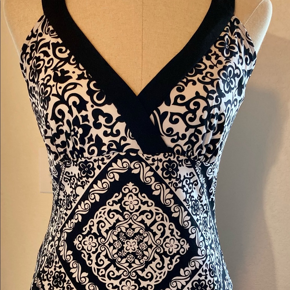 WHBM Black & White Summer Top (S)